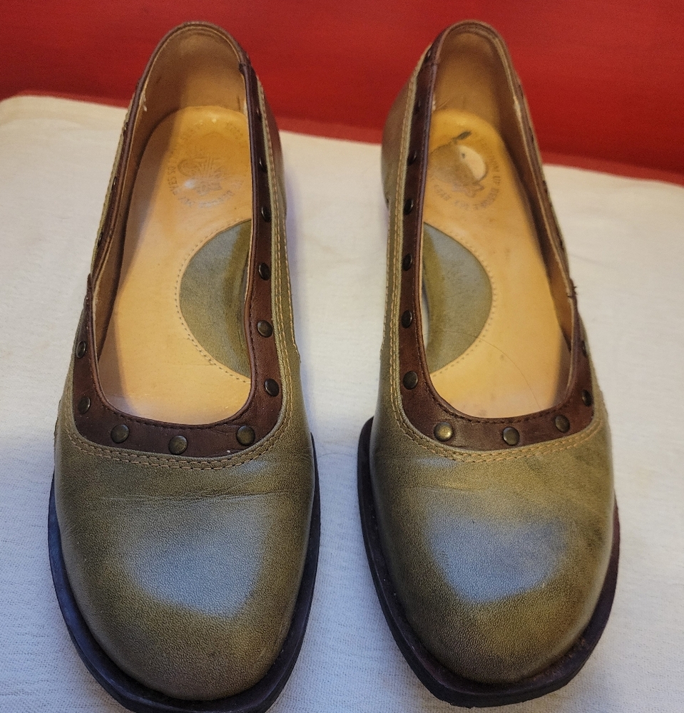 Cute John Fluevog shoes - size 7